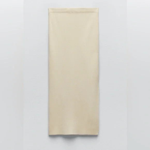 Ribbed knit skirt - Picture 4 of 5